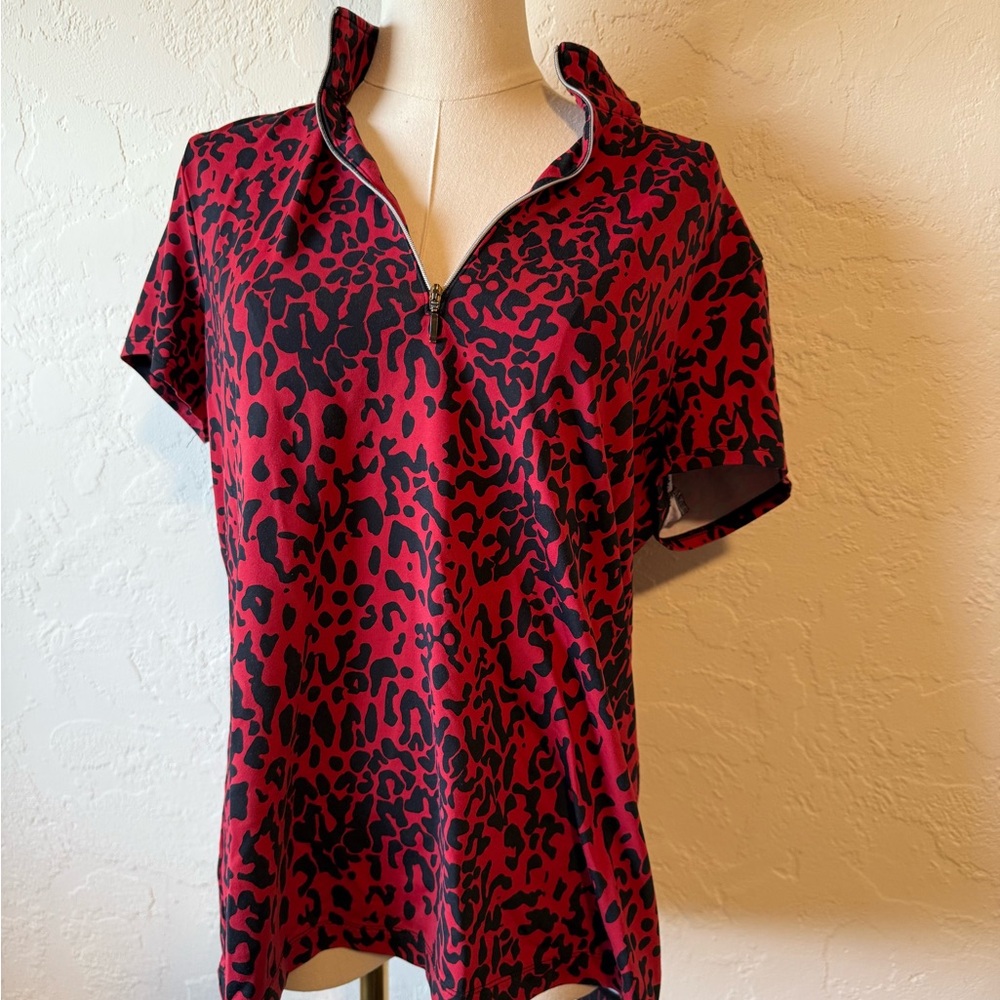 Chico's Red Black Graphic Polo T-Shirt
